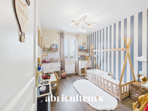 Villa T4 Plain au pied de  Luynes centre, Proche  Commerces en vente à Aix-en-Provence (13080)