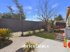 Villa T4 Plain-Pied Luynes centre<span></span>Pièce de vie 50m²<span></span>Proche  Commerces