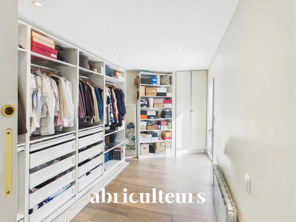 Villa T4 Plain au pied de  Luynes centre, Proche  Commerces en vente à Aix-en-Provence (13080)