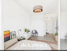 À Aix-en-Provence<span></span>Spacieux 2 pièces avec balcon sur jardin