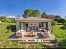 Terrain avec maison neuve à Châteauneuf le Rouge