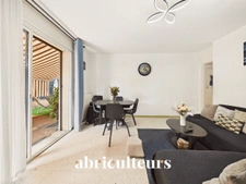 Aix-en-Provence<span></span>Facultés | T3 de 69 m² avec terrasse de 25 m², jardin et garage