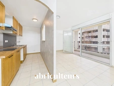 T2 avec terrasse 45,5 m2 Marseille 1er - proche St Charlesl