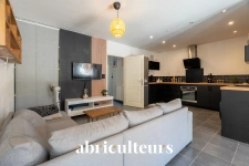 Gardanne (13120) : Appartement T3 en rez-de-jardin avec terrasse et box fermé