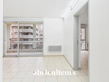 T2 avec terrasse 45,5 m2 Marseille 1er - proche St Charlesl