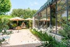 Maison de prestige 395m² - Bouc-Bel-Air - 6 chambres - Piscine - T3 indépendant 86m2