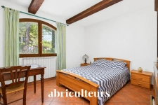 LES PENNES-MIRABEAU<span></span>Villa 230 m², piscine + 3 appartements loués