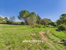 Terrain avec maison neuve à Châteauneuf le Rouge