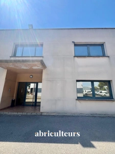 Bureaux Clés en Main 109 m² (5 Espaces Vitrés) + Parkings Sécurisés • Vitrolles Hub