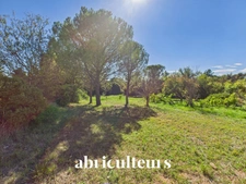Terrain avec maison neuve à Châteauneuf le Rouge
