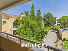 AIX EN PROVENCE : T4 d'exception, vaste pièce de vie & extérieur plein sud