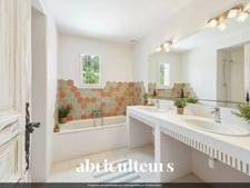 PROPRIÉTÉ DE CHARME 184 m²<span></span>POURRIÈRES | Domaine de 6 800 m², Dépendance T2 & Piscine