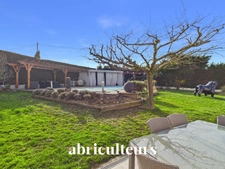 Maison familiale contemporaine – 194 m² – 6 pièces – Échalas (69700)