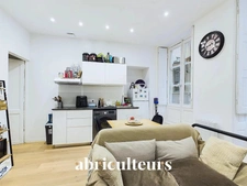 Coup de cœur pour ce 2 pièces rénové au cœur de la Presqu'île, 42 m², proche Terreaux