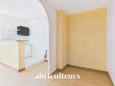 Appartement 2 pièces de 27 m² à rénover– Investissement idéal en vente à Lyon 1