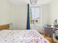 Appartement traversant lumineux en vente à Monplaisir