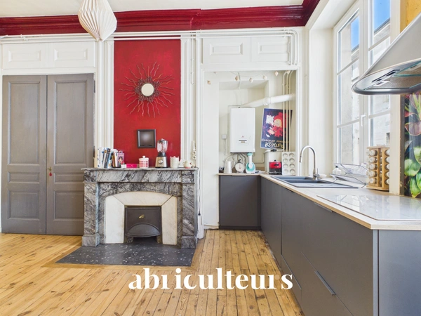 Appartement<span></span>176 m²<span></span>5 pièces<span></span>Saint-Étienne Rue de la Résistance