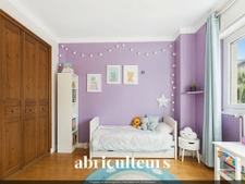 Grand 3 pièces au calme au coeur de la Croix Rousse