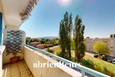 GENAY<span></span>APPARTEMENT 3 PIÈCES<span></span>2 CHAMBRES<span></span> 65m²<span></span>157 000€