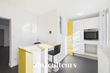 Maison avec piscine – 162 m² – 6 pièces – Rillieux-la-Pape