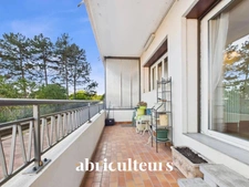 Grand 3 pièces au calme au coeur de la Croix Rousse