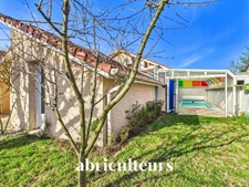 Maison avec piscine – 162 m² – 6 pièces – Rillieux-la-Pape