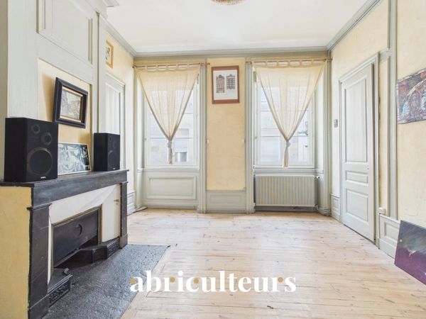 Appartement<span></span>176 m²<span></span>5 pièces<span></span>Saint-Étienne Rue de la Résistance