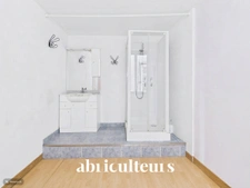 Appartement 2 pièces de 27 m² à rénover– Investissement idéal en vente à Lyon 1
