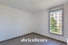 Appartement<span></span>85 m²<span></span>4 pièces<span></span>Vénissieux Rue Paul Bert