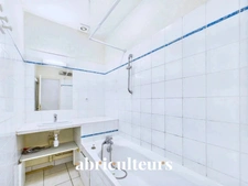 T2 bis de charme 71 m² lumineux avec mezzanine, à rénover en vente Quartier prisé d’Ainay, Lyon 2ᵉ (69002)
