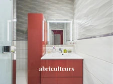 Appartement 2 pièces<span></span>50 m²<span></span>Bron au pied du tram