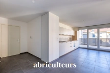 Appartement<span></span>85 m²<span></span>4 pièces<span></span>Vénissieux Rue Paul Bert