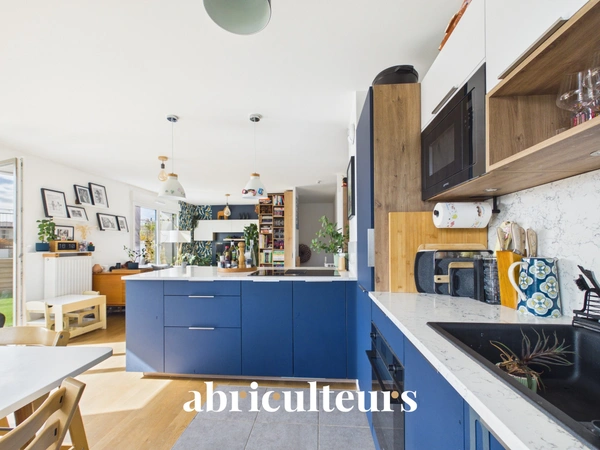 Duplex familial 4/5 pièces de 120 m² avec terrasses — dernier étages — Asnières-sur-Seine