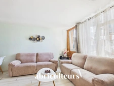 Appartement T3 Duplex<span></span>Dernier étage avec vue dégagée<span></span>Proche Tramway T2 Pont de Bezons