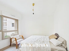 Appartement duplex avec terrasse, 2 parkings en vente à Eaubonne 95600