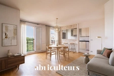 Appartement 4 pièces - 79 m² - balcon, parking et cave - Villeneuve-la-Garenne