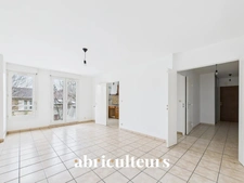 Appartement 3 pièces<span></span>69 m²<span></span>Balcon<span></span>Box<span></span>Argenteuil centre