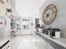 Maison contemporaine de 2017 – Jardin, piscine et potentiel locatif – Argenteuil Coteaux