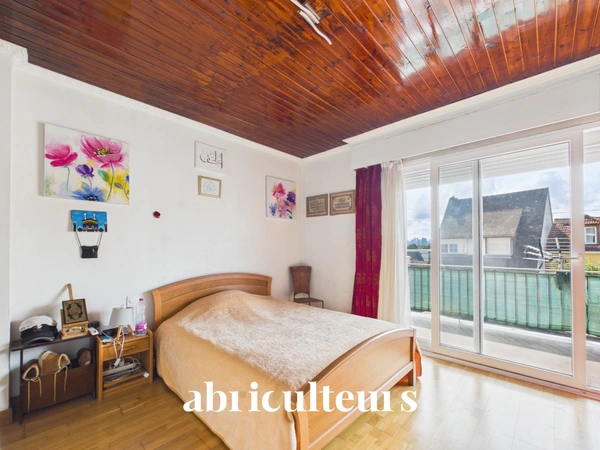 Appartement duplex 125m²  avec balcon, parking et cave en vente à Argenteuil 95100