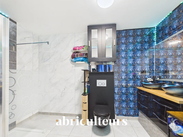 Appartement quasi neuf avec jardin privatif en vente à Chennevières-sur-Marne
