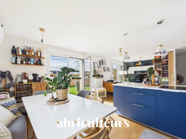 Duplex familial 4/5 pièces de 120 m² avec terrasses — dernier étages — Asnières-sur-Seine