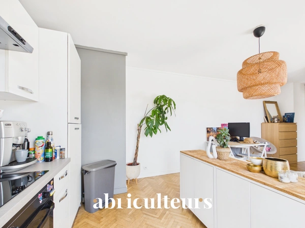 Vente Appartement 2 Pièces 37 m² Terrasse 31 m² Dernier Étage & Parking<span></span>Rueil-Malmaison (92500)