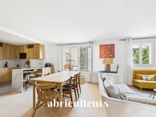 EXCLUSIVITÉ – Appartement familial traversant  secteur prisé