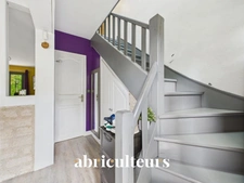 XCLUSIVITÉ – Maison familiale rénovée avec jardin arboré