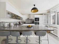 COUP DE CŒUR<span></span>Maison familiale rénovée avec jardin, terrasses, piscine et sous-sol