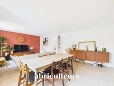 EXCLUSIVITÉ – Appartement familial traversant  secteur prisé