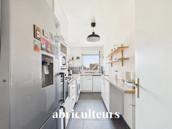 Appartement 3 pièces dernier étage avec balcon sans vis-à-vis en vente à Argenteuil 95100