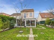 Maison contemporaine de 2017 – Jardin, piscine et potentiel locatif – Argenteuil Coteaux