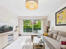Appartement 2 pièces avec terrasse  sur jardin en vente à Levallois-Perret 92300