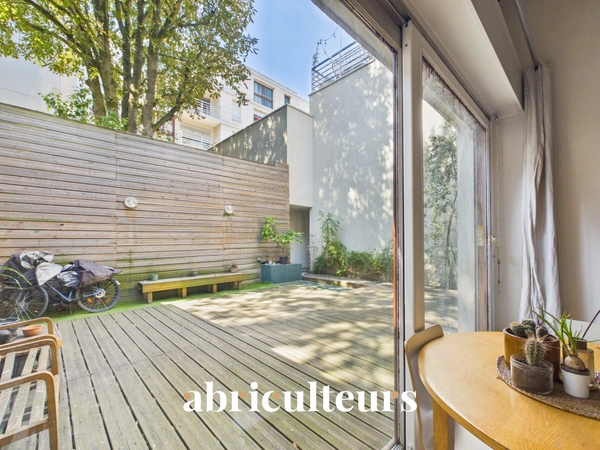 Maison duplex 90m2 avec grande terrasse 36m2 en vente à Paris 20e